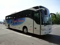 Mercedes Benz Tourismo de la maison Royal Tours Gen�ve photographi� le 02.08.2012 � Lausanne 