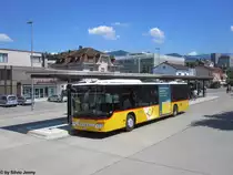 Postauto/Regie Uznach SG 304 012 (Setra S416NF) am 31.7.2012 beim Bhf. Uznach. Diese Wagen sind Einzelst�cke bei Postauto, ansonsten wurden von den Setra Niederflurbussen nur die 12m-Version, S415NF, beschafft.