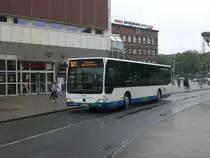 Mercedes-Benz O 530 II (Citaro Facelift) auf der Linie 921 am Hauptbahnhof Duisburg.(17.7.2012) 