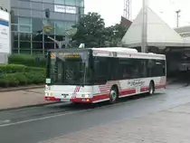 MAN Niederflurbus 2. Generation auf der Linie 928 nach Duisburg Winkelhausen Bruchstra�e am Hauptbahnhof Duisburg.(17.7.2012) 
