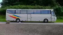 Ein Bova Reisebus aus der Futura-Reihe war am 10.08.2012 in dem kleinen Eifelort Loogh abgestellt. Er f�hrt unter Regie des Unternehmens Enztal-Reisen aus dem Raum Bitburg.