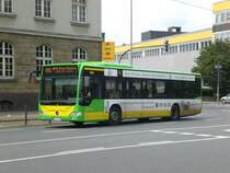 Mercedes-Benz O 530 II (Citaro Facelift) auf der Linie 995 nach Oberhausen Heinrich-B�ll-Gesamtschule am Hauptbahnhof Oberhausen.(18.7.2012) 