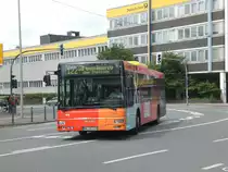 MAN Niederflurbus 2. Generation auf der Linie 122 nach Oberhausen Goedelerstra�e am Hauptbahnhof Oberhausen.(18.7.2012) 