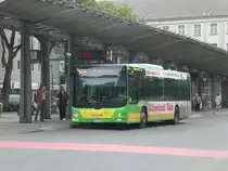 MAN Niederflurbus 3. Generation (Lion's City) auf der Linie 143 nach S-Bahnhof Essen-Borbeck am Hauptbahnhof Oberhausen.(18.7.2012) 