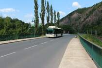 Neoplan der N-44 Serie von der OVS-Saalfeld mit der Linie 46 nach Drognitz.25.07.2012