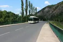 Neoplan der N-44 Serie von der OVS-Saalfeld mit der Linie 46 nach Drognitz.25.07.2012