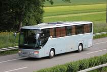 Setra 415 GT HD immatricul� en Autriche photographi� le 27.05.2012 pr�s de Oensingen