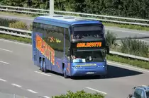 Neoplan Skyliner de la maison Melskotte photographi� le 18.08.2012 pr�s de Berne 