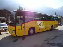 Mercedes benz 0404 aux couleurs de La Poste photographi� le 14.08.2012 � Zinal 