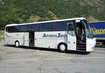 Bova Futura de la maison Amadeus Tours photographi� le 16.08.2012 sur l'aire de repos du St-Bernard pr�s de Martigny