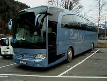 Mercedes Benz Travego de la maison tchque Planet Line photographi le 23.01.2012  Interlaken