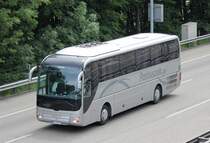 MAN Lion's Coach de la maison Pastuszak.pl photographi le 27.05.2012 entre Berne et Ble