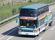 Setra 328 DT de la maison Vito Reisen photographi� le 08.09.2012 � Oensingen 