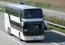 Setra 431 DT de la maison Zysset Bistrotbus (en route pour Schneider Reisen) photographi� le 08.09.2012 � Oensingen 