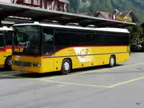 Postauto - Mercedes Integro  BE 417870 bei der Postautostation in Meiringen am 11.09.2012