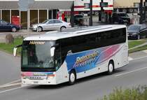 Setra 415 GT HD de la maison Horner Reisen aux couleurs Romandie Voyages photographi� le 17.09.2012 pr�s de Berne