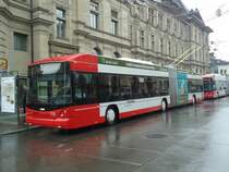 SW Winterthur - Nr. 108 - Hess/Hess Gelenktrolleybus am 12. September 2012 beim Hauptbahnhof Winterthur