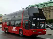 Neoplan Skyliner  City Sightseeing  mit gl�serner Seitenverkleidung, Stockholm 27.08.2012