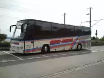 Volvo Dr�gm�ller de la maison Mann Reisen photographi� le 03.10.2012 � Twann