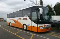Setra 415 GT HD de la maison belge Deblire photographi� le 04.10.2012 pr�s de Berne 