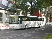 Mercedes-Benz O 550 (Integro) auf Betriebsfahrt am ZOB M�hlhausen.(8.10.2012) 