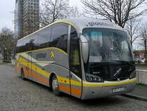 Volvo B12B von globtour im Dortmunder Busbahnhof.(01.04.2008)