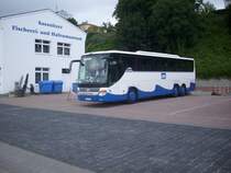 Setra 416 GT-HD von der Usedomer B�derbahn im Stadthafen Sassnitz am 27.06.2012