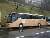 Setra 415 GT HD de la maison Vega Tours photographi� le 27.11.2012 � Berne