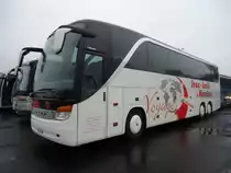 Setra 416 HDH de la maison Jean-Louis Novabus photographi� le 26.11.2012 � Berne