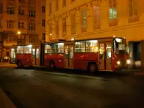 Ikarus 280T, BKV Budapest #257, 24.11.2012, Arany J�nos utca Budapest.