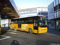 Postauto/Regie Sion Nr. 21 (Irisbus Crossway 10.8) am 29.12.2012 beim Bhf. Sion.