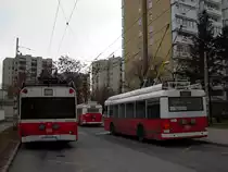 Solaris (Ganz-�koda) Trollino 12 und Ikarus 412T und Ikarus 411T, BKV Budapest #614 und #703 und #400, 8.01.2013, Cs�ktornya park, Budapest.