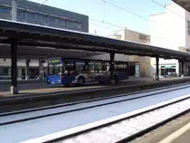 VZO-Mercedes O 405 NR.39 am Bahnhof Uster am 14.2.13 . Nr. 39 ist einer der ltesten Busse der VZO.