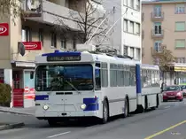 tl - FBW Trolleybus Nr.749 mit Anh�nger unterwegs auf der Linie 9 in der Stadt Lausanne am 16.02.2013