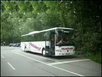 Mercedes Integro von Niederhuber/Holzland Reisen aus Deutschland vor dem Tiergarten Straubing am 28.07.2012