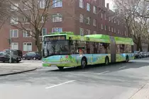 Ich sichtet am 1. April 2013 um 12:20 wagen 8306 auf der Hybridlinie (121) an der Haltestelle Stresemannallee Stadteinw�rts Richtung Haltenhoffstra�e �ber Hannover HBF.