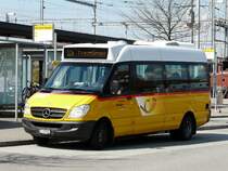 Postauto - Mercedes Sprinter TG 158064 bei der Haltestelle neben dem Bahnhof von Weinfelden am 13.04.2008