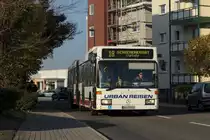 Wegen Bergbausch�den musste die U18 im November/Dezember 2011 gesperrt werden und fuhr nur bis Hei�en Kirche. Der Abschnitt M�lheim Hbf - Hei�en Kirche wurde mit 4 Bussen erledigt. Einer war am 16.11.2011 auf dem Weg nach Hei�en Kirche