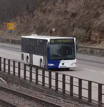 Mercedes Benz Citaro (Harz Reisen, im Auftrag der Saarbahn) auf der Linie 138 Dudweiler Dudoplatz – Universit�t Campus – Scheidt Bahnhof – Schafbr�cke Bahnhof – R�merkastell.
06.04.2013 beim (Bahnhof) Haltepunkt Schafbr�cke
