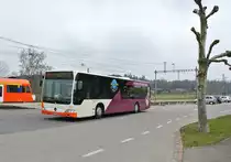 RBS Bahnersatz infolge Bauarbeiten zwischen Solothurn und Lohn-L�terkofen. BSU Citaro II Nr. 77 in Lohn-L�terkofen, 07.04.2013.