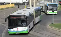 24.4.2013 am Stettiner Hauptbahnhof. Solaris Gelenkbus