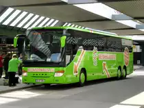 Setra S 400er Serie (Comfort Class) der Firma MEINFERNBUS.de nach Rostock-Warnem�nde am ZOB Berlin.(28.4.2013)