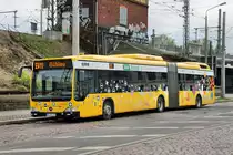 Ein Mercedes Hybrid (462 007) war gestern als EV 11 unterwegs.