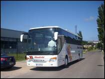 Setra 415 GT-HD von Haubold-Hecklingen aus Deutschland im Stadthafen Sassnitz am 15.08.2012