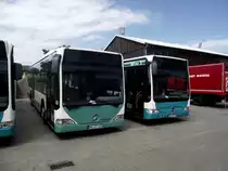 HU-OT 103 und MKK-SV 215 stehen am 19.05.13 in Maintal beim Tag der Offenen T�r