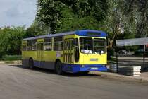 Dieser moderne Stadtbus fuhr am 4.5.2013 in der serbischen Stadt Nis
im Stadtverkehr. Er trug die Bezeichnung Ikarbus. 