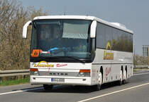 Setra S 319 UL von  Laschke-Reisen , EU-L 1220,  bei Euskirchen - 24.04.2013