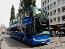 Mnchener-Stadtrundfahrten von GrayLine kutschieren Touristen durch das Stadtgebiet; 130607