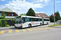 BSU MB 405GN Nr. 57 auf der Linie 1 bei der Endaltestelle Recherswil Freiheit. Da dieser Wagen nur noch Reserve ist, ist der Einsatz an einem Samstag sehr selten, 15.06.2013.