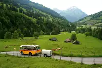 Ein Saurer OCS 2 auf dem Postautokurs Griesalp-Kiental-Reichenbach; 09.02.2013